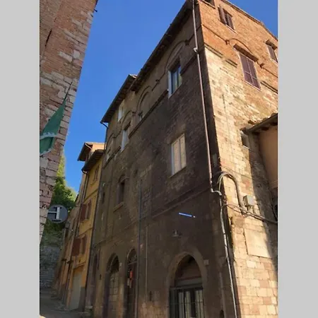 Bilocale Moderno In Pieno Centro Apartman
