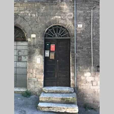 Bilocale Moderno In Pieno Centro * Perugia